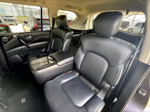 Certified 2024 INFINITI QX80 Luxe image 29
