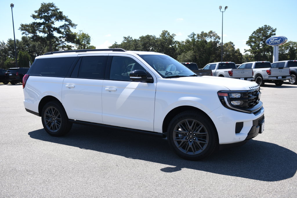 New 2027 Ford Expedition Max Platinum w/ Stealth Appearance Package RWD image 1