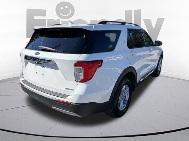 Used 2022 Ford Explorer XLT w/ Equipment Group 202A AWD/4WD image 7
