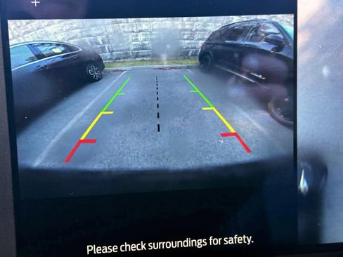 Used 2023 Ford Bronco Badlands image 20