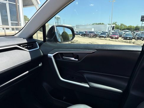 Used 2024 Toyota RAV4 XLE Premium FWD image 29