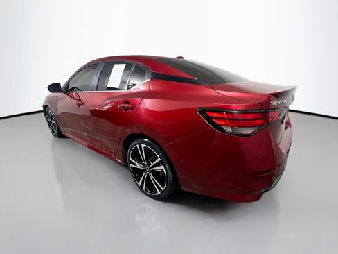 Used 2022 Nissan Sentra SR w/ SR Premium Package FWD image 8