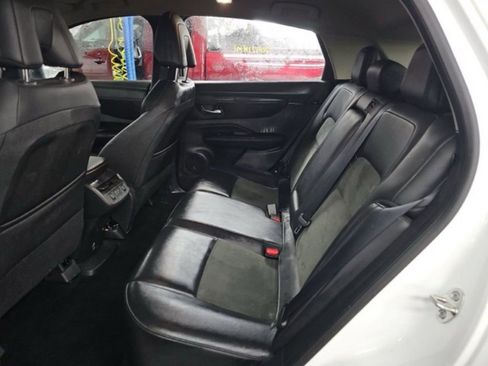 Used 2024 Nissan Ariya AWD image 15