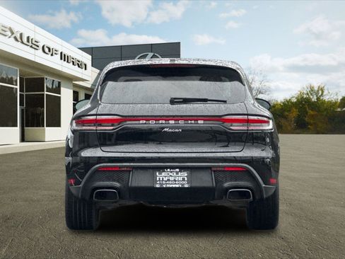 Used 2024 Porsche Macan AWD/4WD image 9