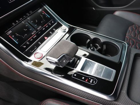 Used 2022 Audi RS Q8 AWD/4WD image 17