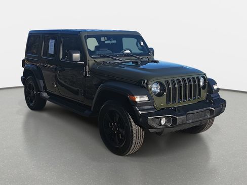 Used 2023 Jeep Wrangler Unlimited Sport image 3