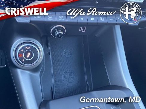 New 2024 Alfa Romeo Tonale Veloce image 30