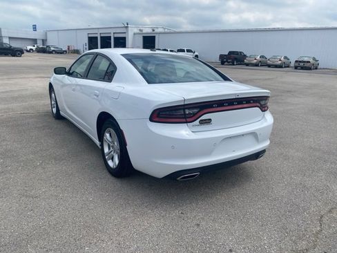 Used 2022 Dodge Charger SXT w/ Leather Interior Group image 4