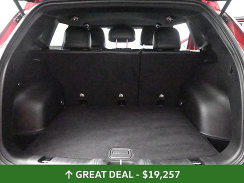 Used 2024 Jeep Compass Latitude image 25