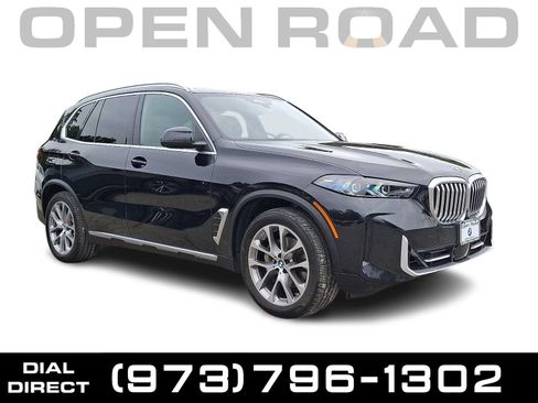 Used 2024 BMW X5 xDrive40i w/ Premium Package AWD/4WD image 1