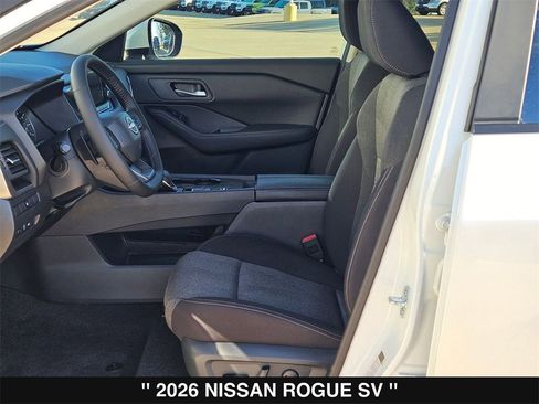 Used 2026 Nissan Rogue SV image 11