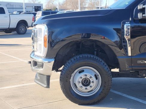 Used 2024 Ford F350 XLT image 8