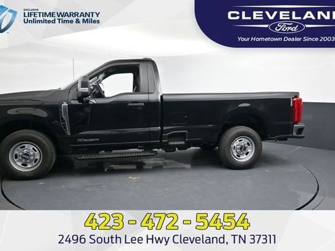 New 2025 Ford F250 XL w/ XL Chrome Package image 4