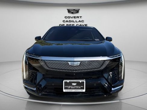 New 2026 Cadillac Optiq Luxury 1 image 2