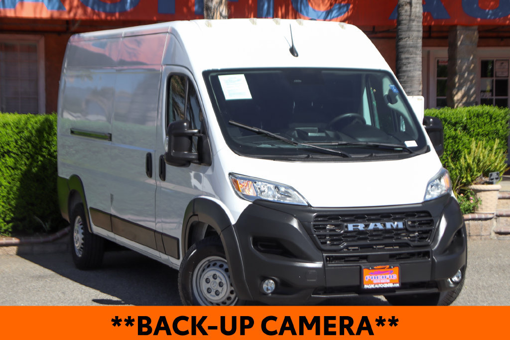 Used 2025 RAM ProMaster 3500 w/ Convenience Group FWD image 2