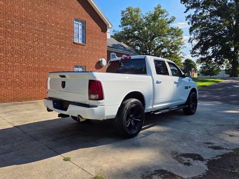 Used 2017 RAM 1500 Sport w/ Convenience Group AWD/4WD image 5