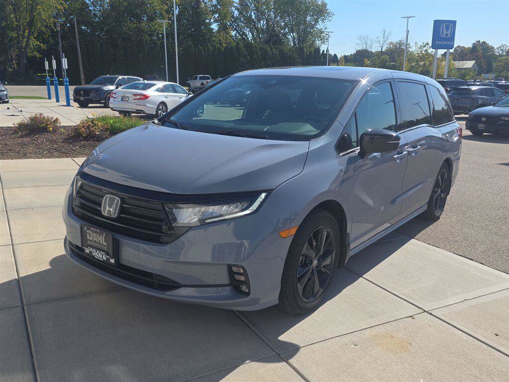 Used 2023 Honda Odyssey Sport image 19