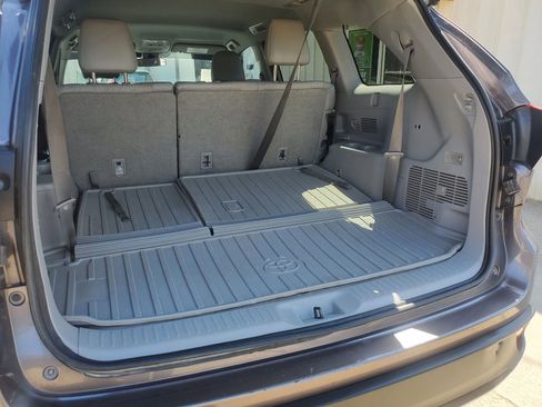 Used 2019 Toyota Highlander Plus image 65