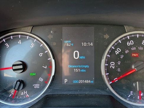 Used 2021 Toyota RAV4 XLE w/ Convenience Package AWD/4WD image 10