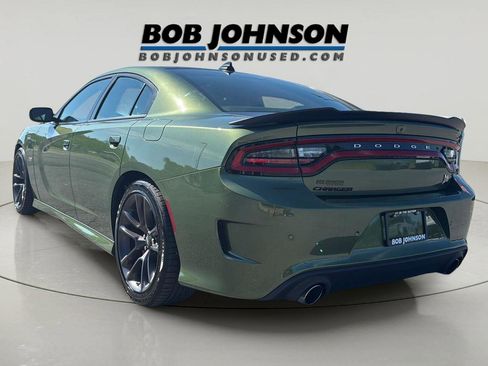Used 2022 Dodge Charger Scat Pack w/ Plus Group RWD image 4
