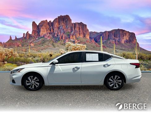 Used 2019 Nissan Altima 2.5 S FWD image 4