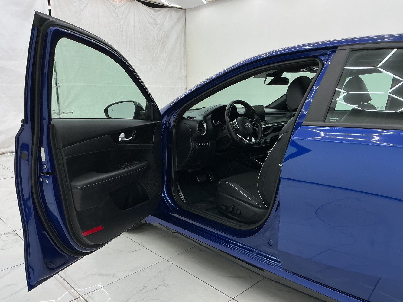 Used 2021 Kia Forte GT-Line w/ GT-Line Premium Package FWD image 16