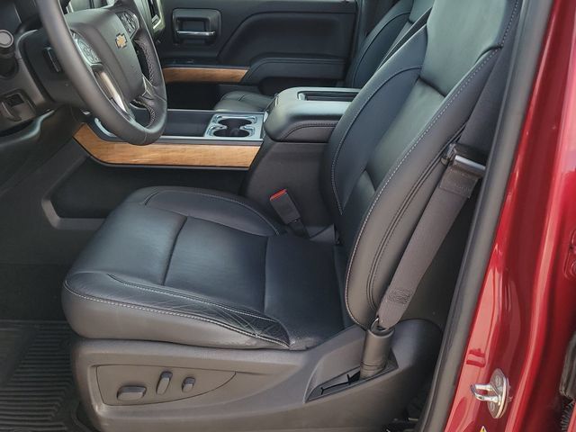 Used 2018 Chevrolet Silverado 1500 LTZ w/ Sport Package AWD/4WD image 6