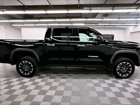 Used 2026 Toyota Tundra Limited AWD/4WD image 15