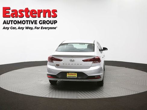 Used 2019 Hyundai Elantra SE w/ Cargo Package FWD image 37