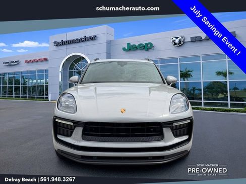 Used 2022 Porsche Macan S AWD/4WD image 2