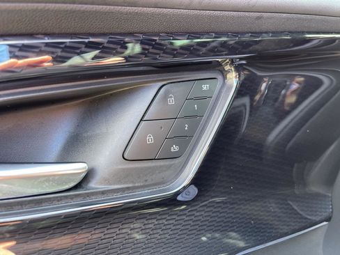 Used 2024 Chevrolet Blazer EV RS AWD/4WD image 18