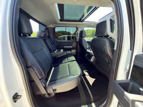 Used 2024 Ford F350 Lariat w/ Lariat Ultimate Package AWD/4WD image 11