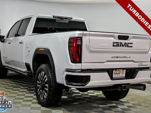 Used 2024 GMC Sierra 2500 Denali Ultimate w/ Max Trailering Package AWD/4WD image 6