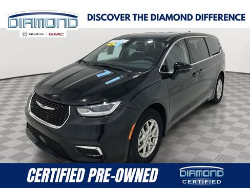 Used 2024 Chrysler Pacifica Touring-L FWD image 1