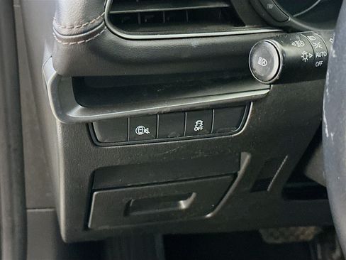 Used 2024 MAZDA MAZDA3 s FWD image 17