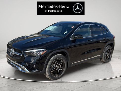 New 2026 Mercedes-Benz GLA 250 4MATIC image 1