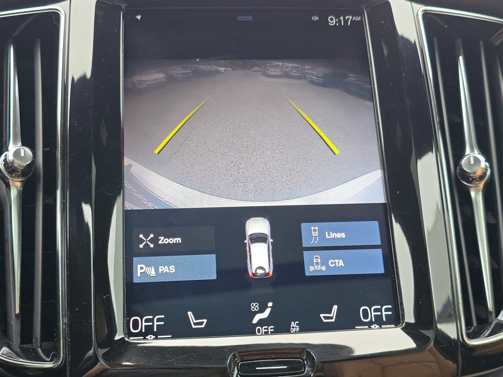 Used 2020 Volvo XC60 T5 Momentum w/ Protection Package AWD/4WD image 25
