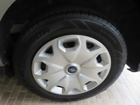 Used 2016 Ford Transit Connect XL image 8