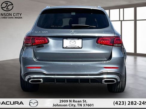 Used 2021 Mercedes-Benz GLC 300 4MATIC image 4