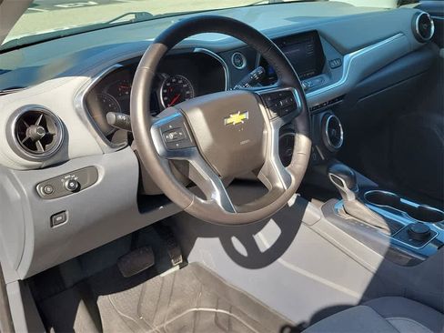 Used 2020 Chevrolet Blazer LT image 17
