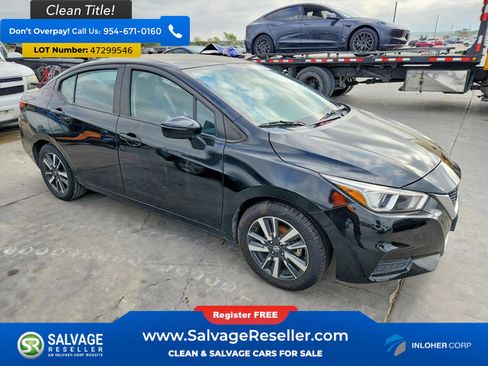 Used 2021 Nissan Versa SV image 5