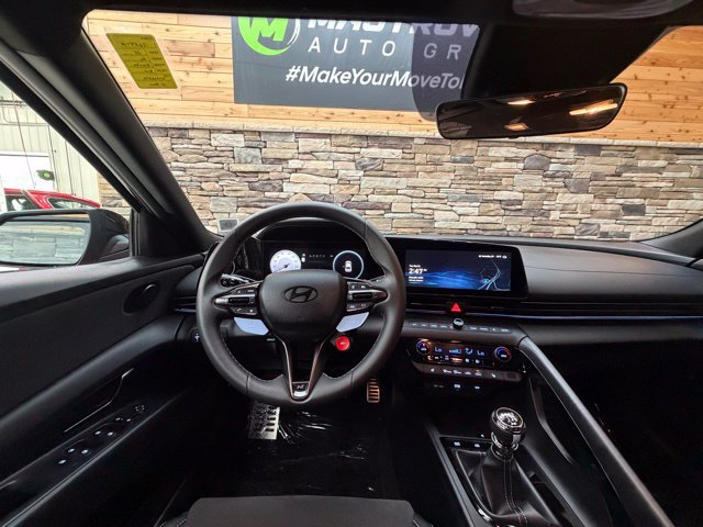 Certified 2025 Hyundai Elantra N FWD image 17