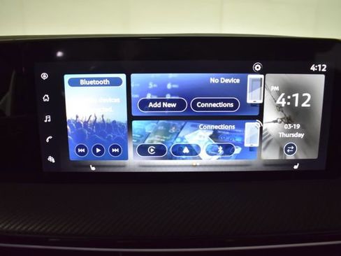 Certified 2025 Nissan Kicks SR w/ SR Premium Package image 20