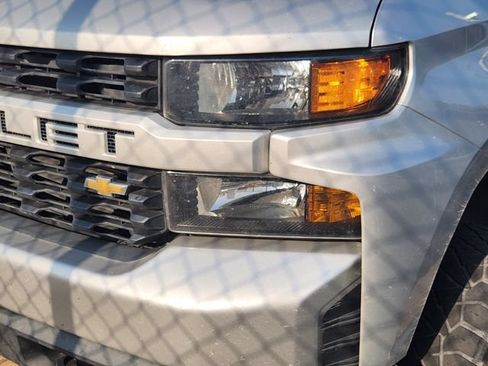 Used 2021 Chevrolet Silverado 1500 Custom RWD image 7