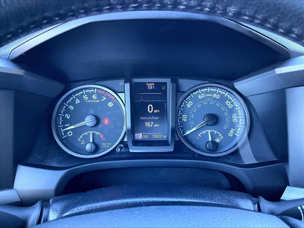 Used 2020 Toyota Tacoma TRD Sport AWD/4WD image 25