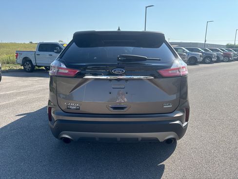 Certified 2019 Ford Edge SEL w/ Equipment Group 201A FWD image 6