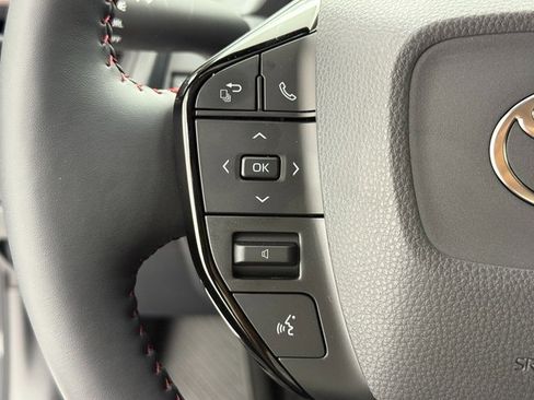 New 2026 Toyota Prius SE image 11