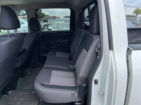 Used 2022 Nissan Titan S w/ S Utility Package RWD image 9
