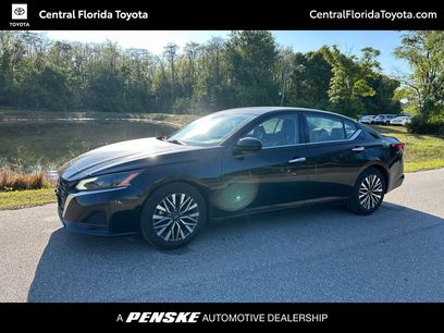 Used 2023 Nissan Altima 2.5 SV