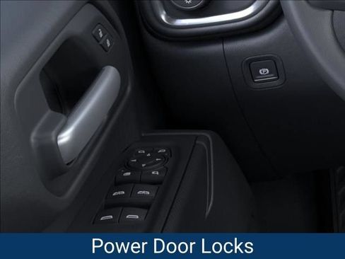 New 2026 Chevrolet Silverado 2500 Custom w/ Custom Value Package AWD/4WD image 25